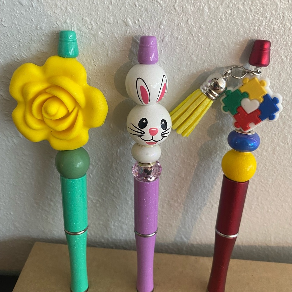 Handmade beadable pens!